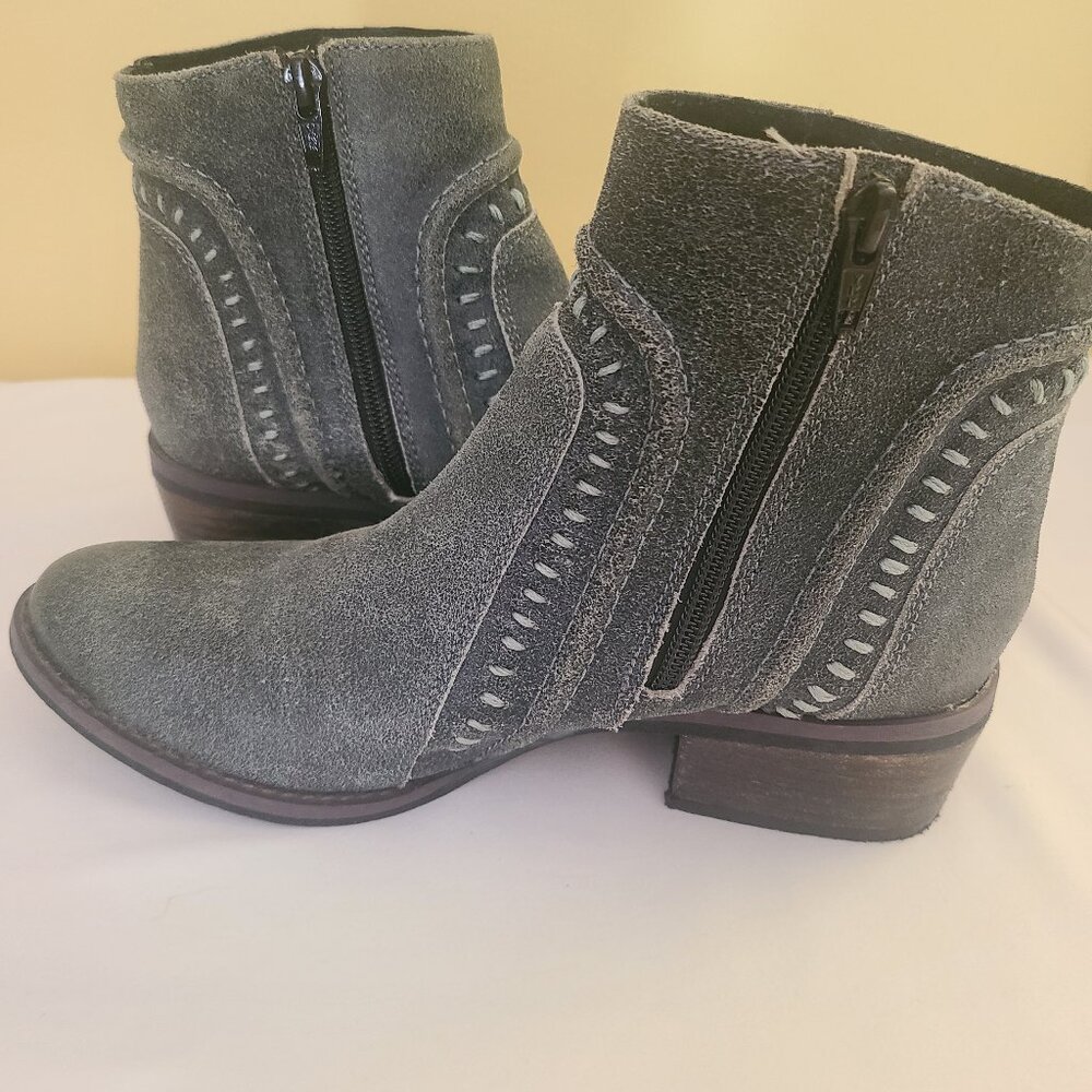 Womens Grey suede ankle boots
